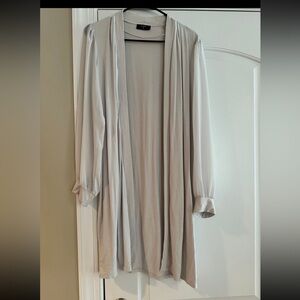 Tahari long light gray cardigan sz small